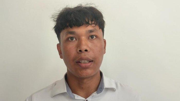 SEKOLAH RAKYAT: Seorang guru SRMP II di Balai Sentra Bahagia Medan, Sangab saat diwawancarai Senin (14/7/2025).  Ada 100 siswa yang  mengikuti kegiatan SRMP II.