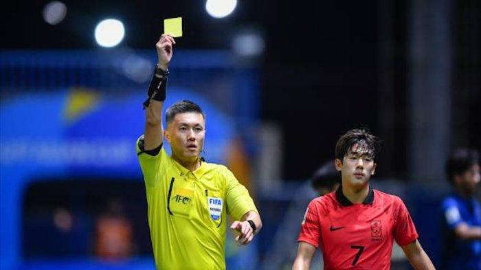 Wasit Shen Yinhao akan pimpin laga Timnas U23 Indonesia vs Uzbekistan di semifinal Piala Asia U23 2024