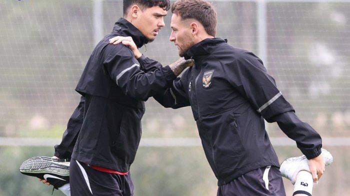 Pemain Timnas Indonesia, Shayne Pattynama dan Marc Klok menjalani latihan di Turki persiapan Piala Asia 2023