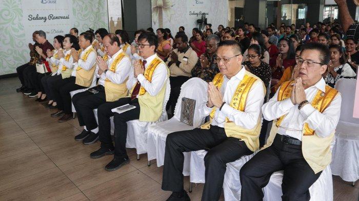 Sinar Buddha Indonesia memperingati 15 tahun Manjusri Dharma Class untuk Buddhist Tamil di D'Cruise Tower, Jalan K.L Yos Sudarso, Glugur Kota, Kota Medan, Minggu (5/5/2024).