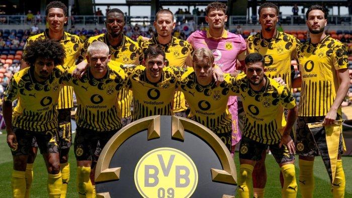 LOLOS 16 BESAR - Skuat Borussia Dortmund saat melawan Ulsan Hyundai di fase grup Piala Dunia Klub 2025. Borussia Dortmund mengakhiri babak penyisihan grup Piala Dunia Klub 2025 dengan status nyaris sempurna, sedangkan Flamengo menambah daftar wakil Brasil lolos 16 besar.