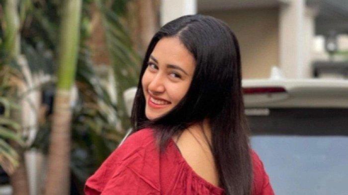 Sosok Afifah Riyad, selebgram yang dianiaya oleh mantan pacar suaminya sendiri.