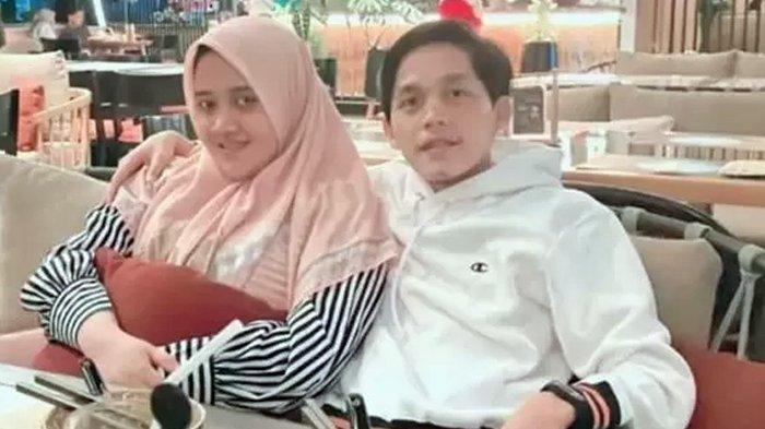 Sosok Gus Iqdam dan Istri, Ning Nilatin. (istimewa)