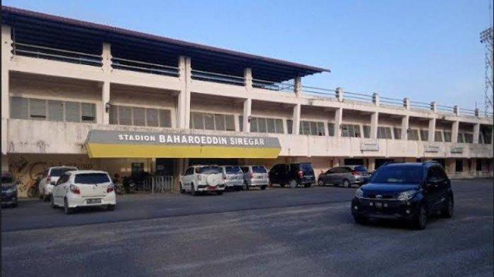 Konsidi Stadion Baharoeddin Siregar di Lubukpakam, Kabupaten Deliserdang beberapa waktu lalu. 