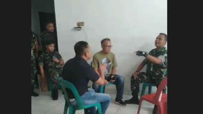 Suasana di lantai dua gedung Satreskrim Polrestabes Medan, saat didatangi puluhan personel TNI dari Kodam I Bukit Barisan. Salah satu personel TNI menunjuk-nunjuk Kasat Reskrim, Sabtu (5/8/2023).