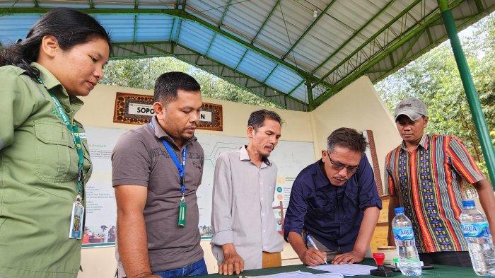 PT Toba Pulp Lestari, Tbk alias TPL sangat mendukung pengembangan bakat dan kapasitas anak, remaja di Kecamatan Parmaksian, Kabupaten Toba, Sumatera Utara