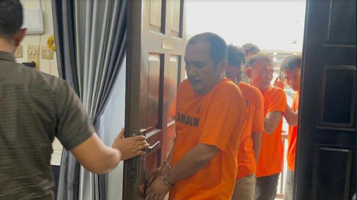 Tampang para pelaku penyerangan dua sopir truk di Jalan Jamin Ginting, KM 23, Desa Durin Sembelang, Kecamatan Pancur Batu, Deliserdang, Selasa (5/3/2024). TRIBUN-MEDAN/ALFIANSYAH