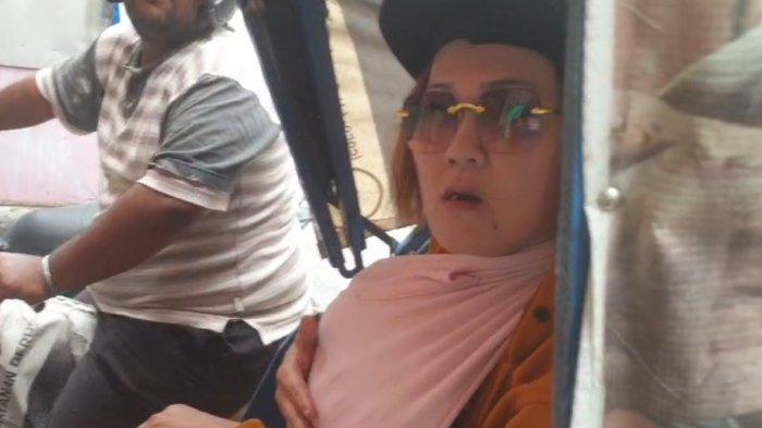 MT, wanita penjual bayi Rp20 juta panik keciduk polisi saat mau transaksi.