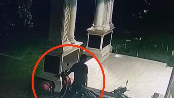 Maling Curi Sepeda Motor Di Masjid Kendaraan Jamaah Raib Saat Salat