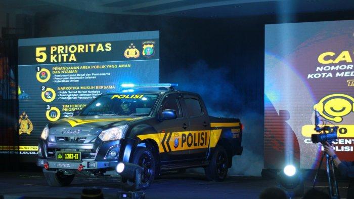 Tampilan Mobil Patroli Perintis Samapta berfitur canggih saat diluncurkan, Senin (24/7/2023), di Aula Tribrata Mapolda Sumut, Medan.