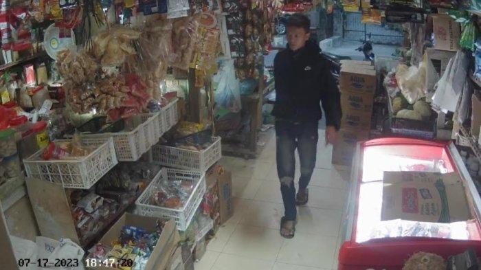 Tangkapan layar tampang pelaku pencurian gas milik pedagang burger di Jalan Pembangunan, Kelurahan Helvetia Timur, Kecamatan Medan Helvetia, Kota Medan.