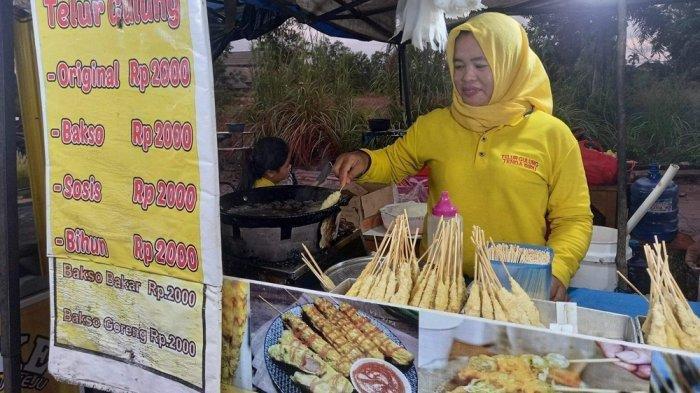 Pedagang kecil telur gulung keluhkan harta telur yang melambung. 