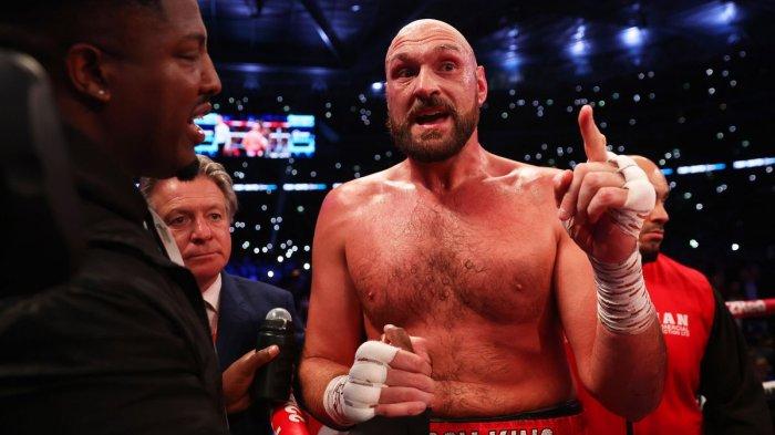 Tyson Fury Luar  