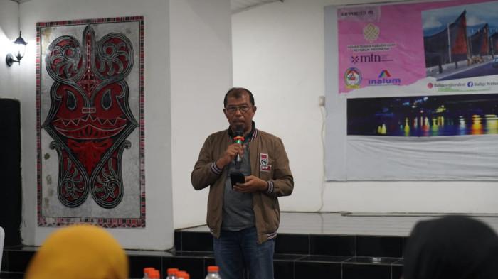 Wakil Bupati Toba Audi Murphy O. Sitorus menjamu puluhan penulis dari berbagai daerah