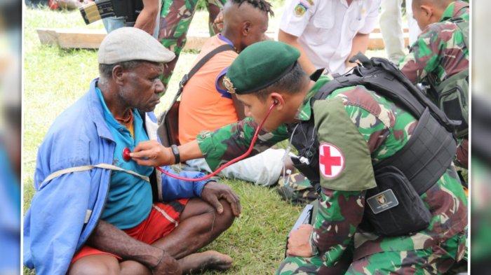 KORBAN SERANGAN OPM: Mabes TNI menyampaikan klarifikasi soal jumlah korban tewas akibat serangan Organisasi Papua Merdeka (OPM) atau Kelompok Kriminal Bersenjata (KKB) di Distrik Anggruk, Kabupaten Yahukimo, Provinsi Papua Pegunungan, Jumat (21/3/2025). Kepala Pusat Penerangan (Kapuspen) TNI, Brigjen TNI Kristomei Sianturi, Minggu (23/3/2025), menyampaikan bahwa 1 orang guru meninggal dunia dan 6 guru lainnya luka-luka. (Istimewa/Puspen TNI)