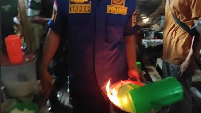 Zulfahri Harahap Kabid Kedaruratan BPBD Kabupaten Asahan mengaku, api yang muncul di rumah Parno, Dusun II, Desa Baung Sibatu-batu, Kecamatan Sei Dadap, Kabupaten Asahan, Kamis (31/10/2024), bukan fenomena alam