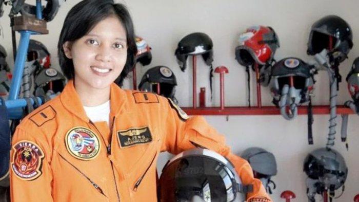 Kabar Terkini Letda Ajeng Pilot Wanita Pertama Jet Tempur Tni Au