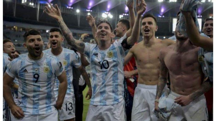 Pemain Argentina berpesta Raih Juara Copa America 2021, Minggu (11/7/2021). Lionel Messi dkk mengalahkan Brasil (tuan rumah) dengan skor 1-0 di Final Copa Argentina 2021