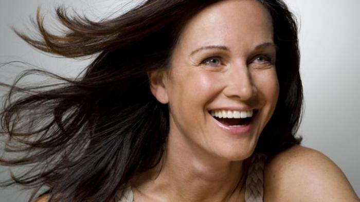 Ilustrasi tertawa bahagia