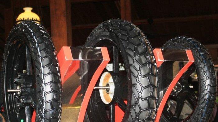 INFO MODIFIKASI MOTOR - Plus Minus Motor Pakai Ban Dual Purpose untuk