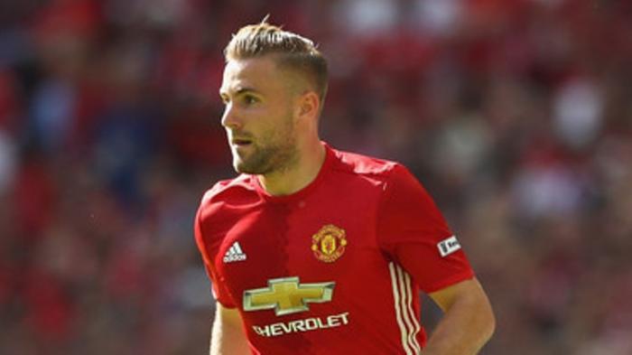 Bek Manchester United (MU) Luke Shaw