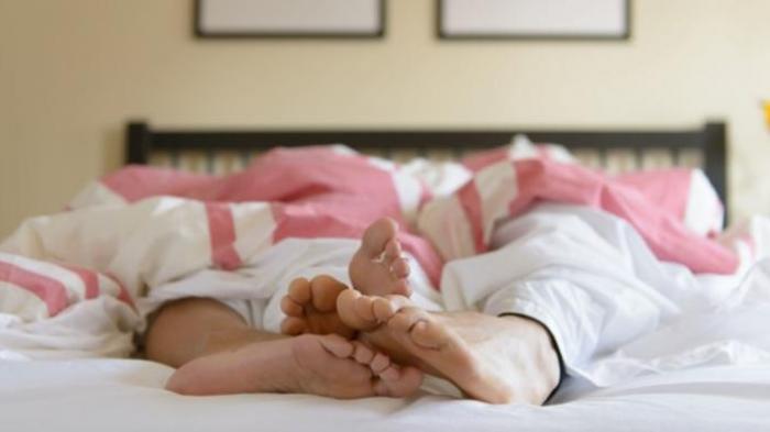 Hukum Berhubungan Badan Suami Istri saat Bulan Puasa Ramadan yang Wajib