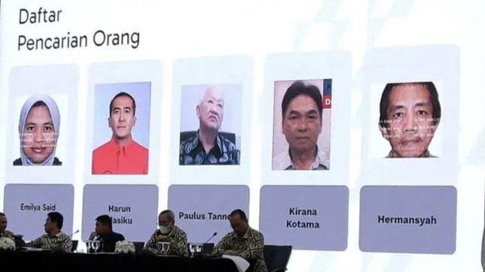 DAFTAR BURONAN KPK: Daftar buronan KPK yang ditampilkan saat jumpa pers di Kantor KPK, Kuningan, Jakarta, pada Selasa (16/12/2024) lalu. Ada lima foto daftar pencarian orang (DPO) yang terlibat dalam kasus korupsi. Saat ini KPK masih terus melakukan pencarian untuk satu orang DPO pada 2017 dan empat orang pada DPO 2020-2024, kata Wakil Ketua KPK Alexander Marwata dalam Konferensi Pers Kinerja KPK 2019-2024 di Gedung Merah Putih, Jakarta, Selasa (16/12/2024) lalu. (Dok.Tribun-Timur.com)