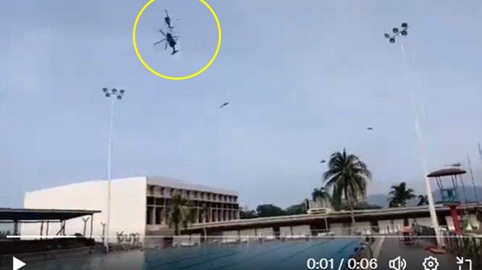 Viral di media sosial X detik-detik dua helikopter Angkatan Laut Malaysia bertabrakan di Kota Lumut hingga menewaskan 10 orang. Tak ada yang selamat dari insiden pada Selasa (23/4/2024) pagi itu. (X)