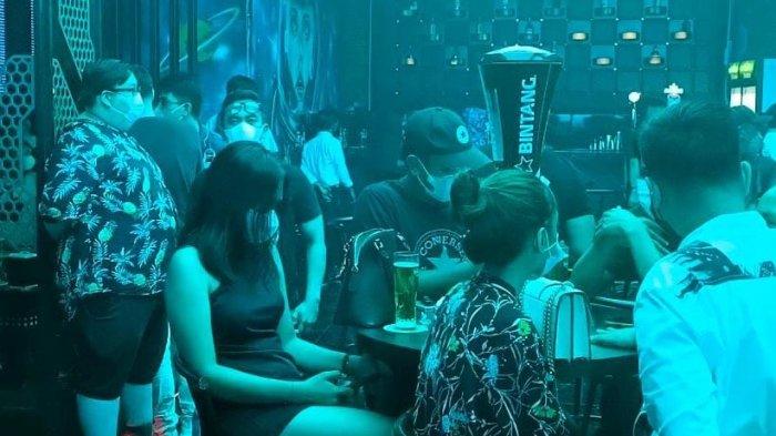 Ilustrasi Hiburan Malam