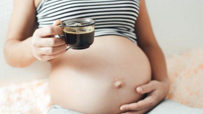 Ilustrasi Bumil Minum Kopi