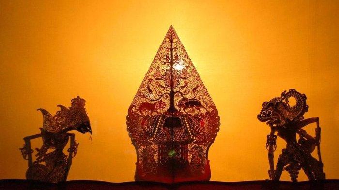 PEWAYANGAN- Ilustrasi pewayangan yang sering muncul dalam pagelaran acara masyarakat Jawa. Pertunjukan wayang ini kerap berisi kisah-kisah wejangan tentang kehidupan.