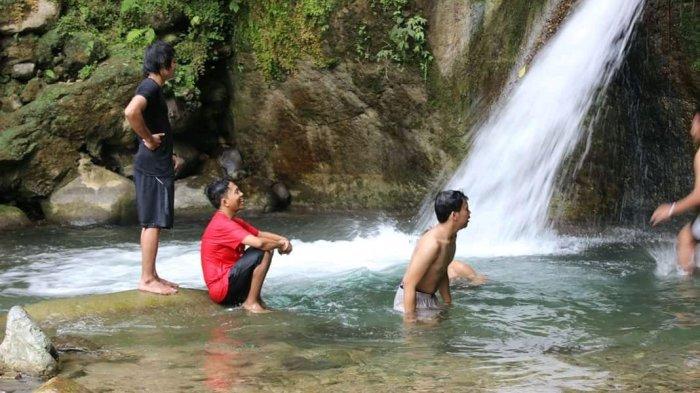 Lau Mentar Canyon berada di Desa Rumah Liang, Kecamatan STM Hulu, Kabupaten Deliserdang, Sumatera Utara