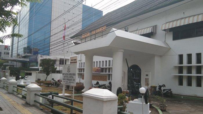 Museum Perjuangan TNI, KH. Zainul Arifin No.8, Petisah Tengah, Medan Petisah, Kota Medan, Sumatera Utara, hari Senin, (20/05/2019)
5 Lampiran