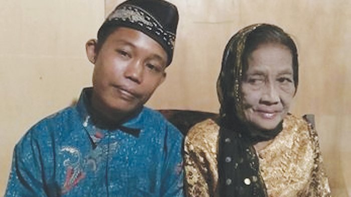 Nenek Rohaya dan Slamet