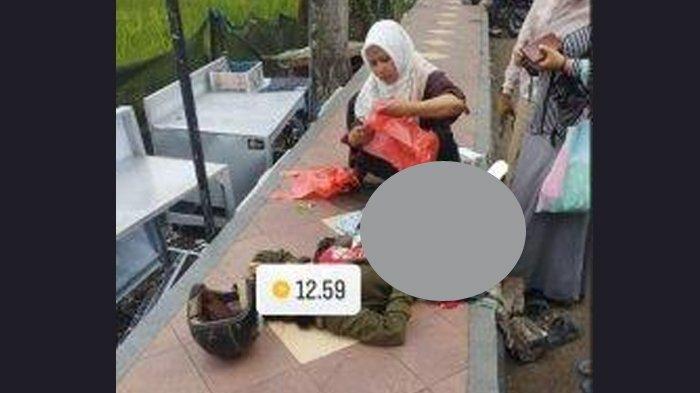 MELAHIRKAN DI JALAN - Viral di media sosial, seorang mama muda melahirkan di pinggir jalan Ponorogo saat hendak membeli seblak.