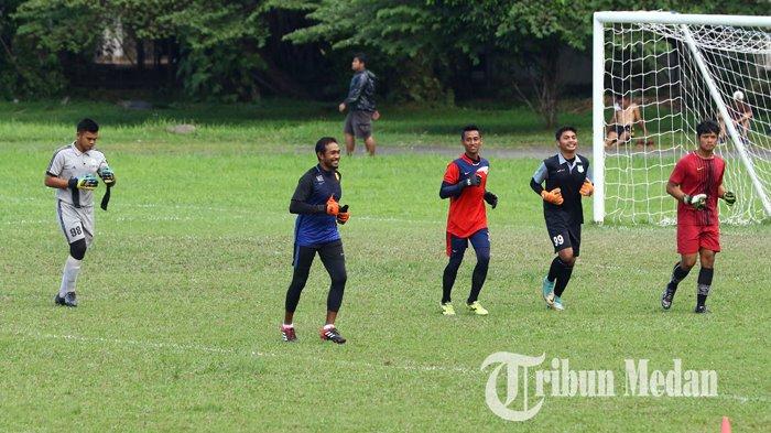 Foto-Foto Pemain Mengikuti Program Pelatda Pra-PON Sumut di Stadion ...