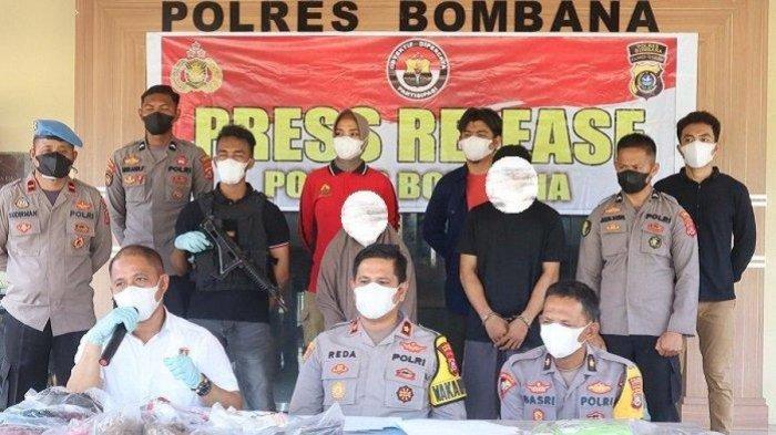 ISTRI DAN SELINGKUHAN BUNUH SUAMI - Pelaku pembunuhan RE dan AL. Pelaku dan korban merupakan warga Desa Lawatu Ea, Kecamatan Poleang Utara, Kabupaten Bombana, Sulawesi Tenggara. (dok.polres bombana)