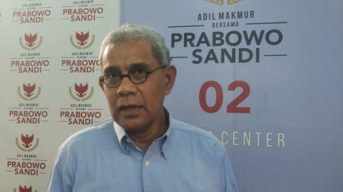 Prabowo Terkini- Pengacara Bantah tak Diketahui Prabowo-Sandi,Pengajuan Kasus Sengketa Pilpres ke MA. Anggota Tim Hukum pasangan Prabowo Subianto-Sandiaga Uno, Nicholay Aprilindo, saat ditemui di media center pasangan Prabowo-Sandiaga, di Jalan Sriwijaya, Jakarta Selatan, Senin (17/6/2019)