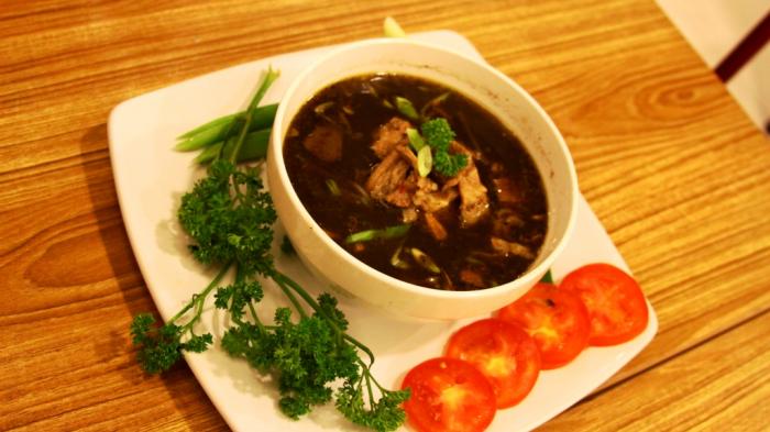 Rawon daging sapi