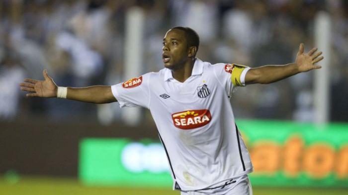 Robinho saat masih berbaju Santos.