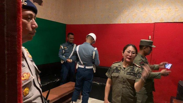Polres Nias Selatan patroli gabungan skala besar yang melibatkan anggota TNI dan Satpol PP malam hari di kota Teluk Dalam, Kabupaten Nias Selatan, Senin (18/3/2024) lalu.