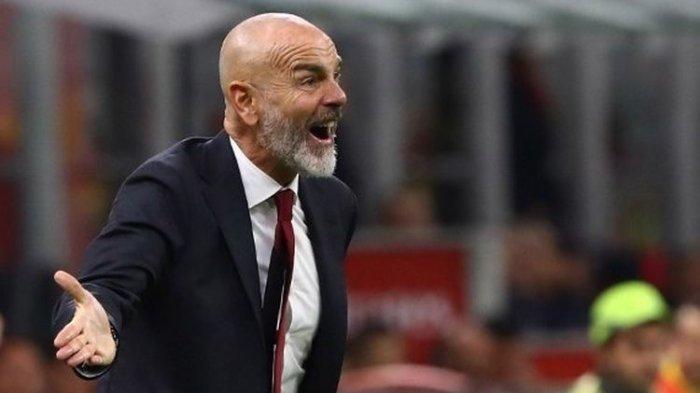 Eks Pelatih AC Milan, Stefano Pioli yang kini menukangi Al Nassr klub Cristiano Ronaldo