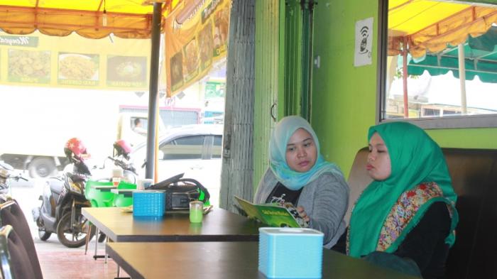 Suasana Cafe Maidanii Pancake beberapa waktu lalu