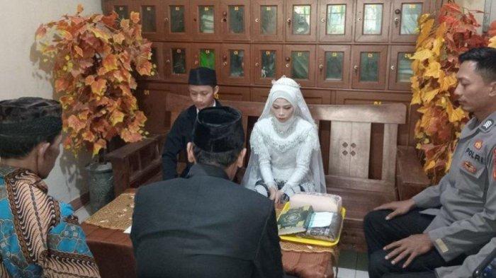 Tahanan kasus TPPO menikah di Ruang Tahanan Polres Ciamis, Jumat (4/8/2023).