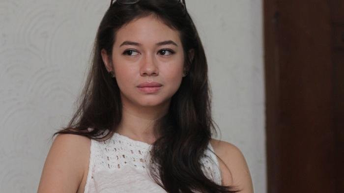 Yuki Kato di lokasi syuting Cabe-cabean di Duren Tiga, Jumat (29/5/2015). (Wartakotalive/Nur Ichsan)