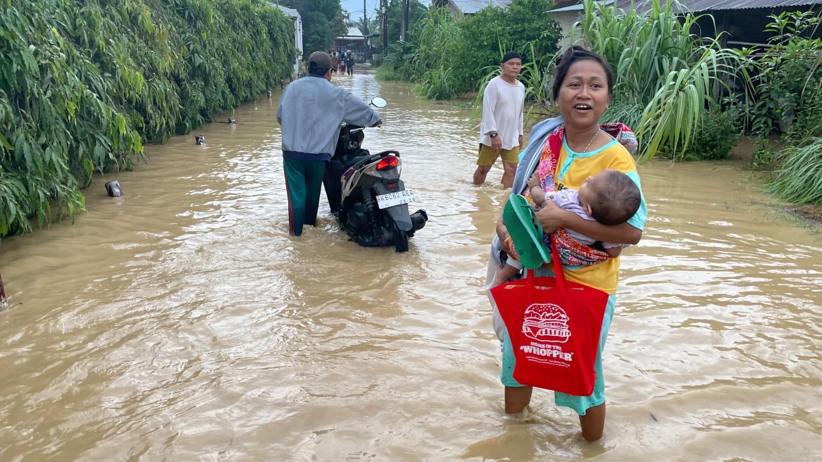 Geger! Ribuan Rumah di Deli Serdang Diterjang Banjir, 11 Roboh