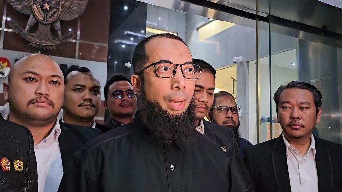 Kisah Khalid Basalamah Kembalikan Rp6,41 Miliar Kuota Haji ke KPK