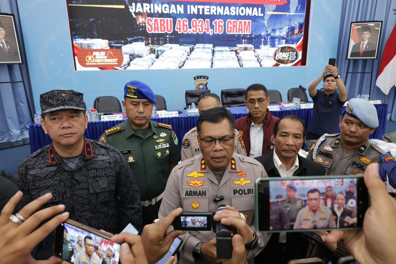Gebrakan Dua Pekan Irjen Arman: Ratusan Kilo Narkotika Disita