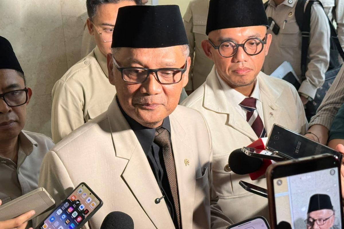 Bela Anak Jadi Stafsus, Menteri Haji Singgung Krisis SDM