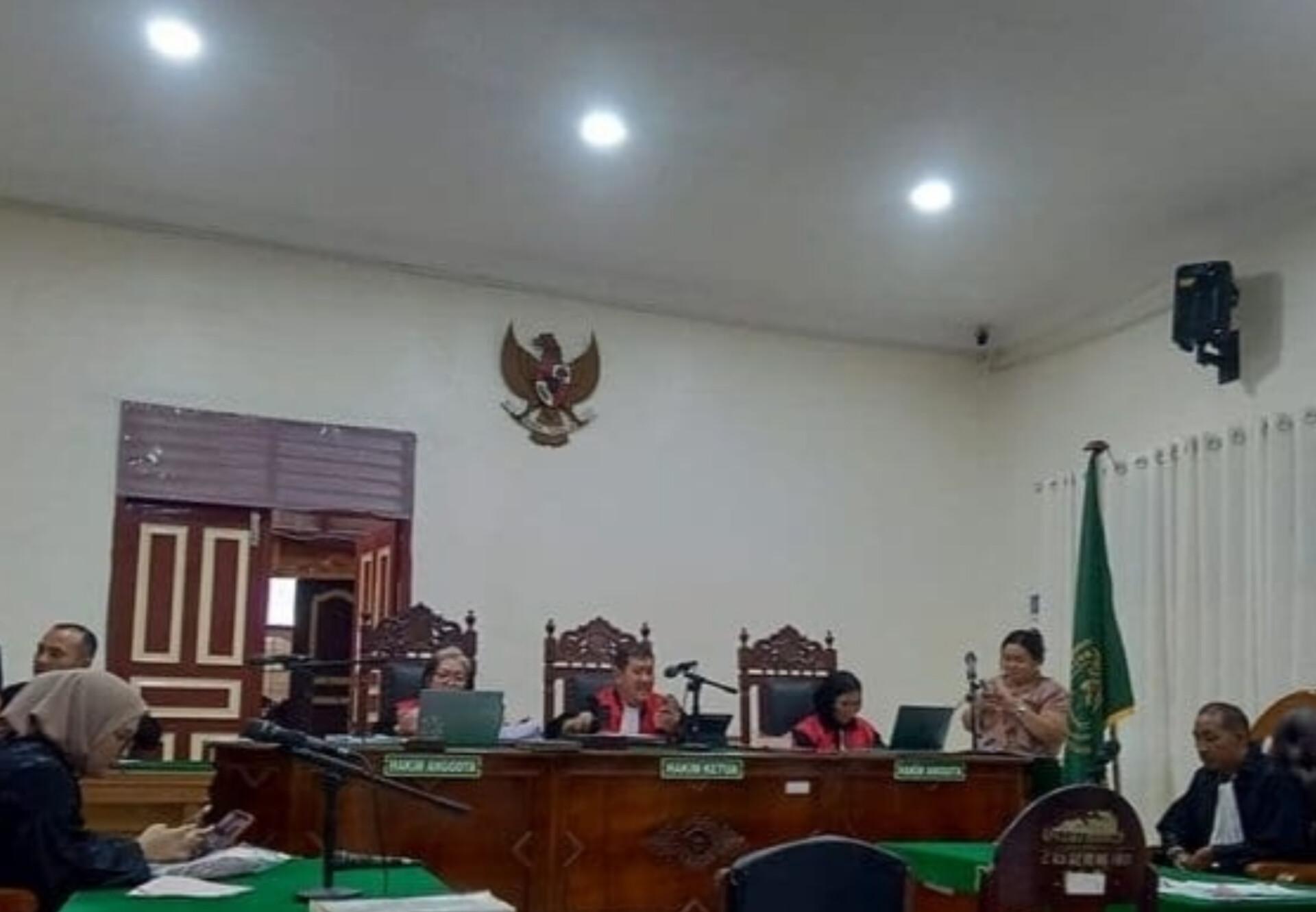 Dikasih Cuma Rp30 Ribu, Anak di Medan Ancam Bunuh Ibu Pakai Pisau